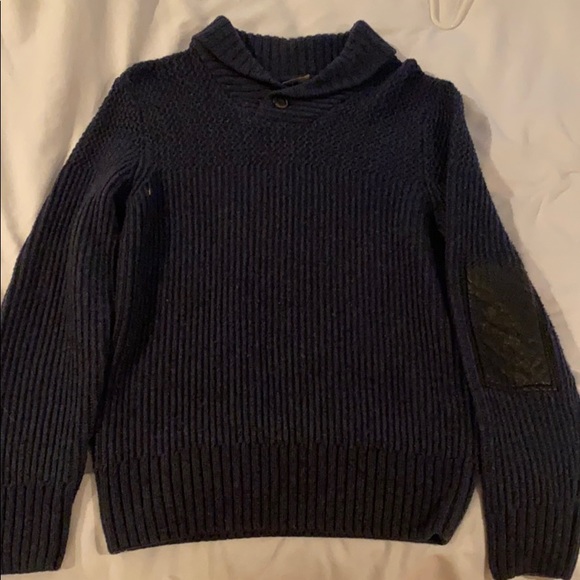 Denver Hayes, cotton sweater with leather elbows. - Picture 1 of 3